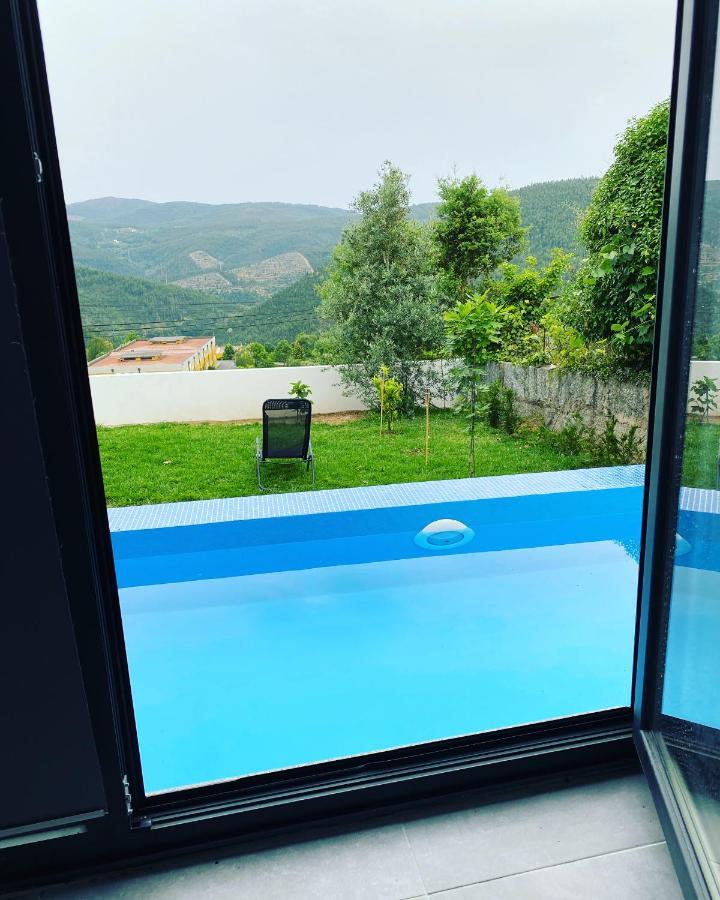 Douro Box Villa กัสเตโล เด ไปวา ภายนอก รูปภาพ